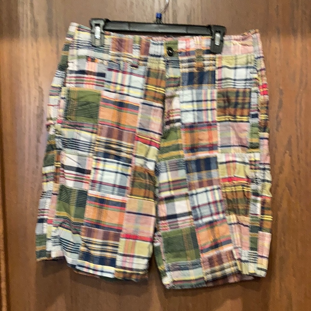 Men’s 32 shorts